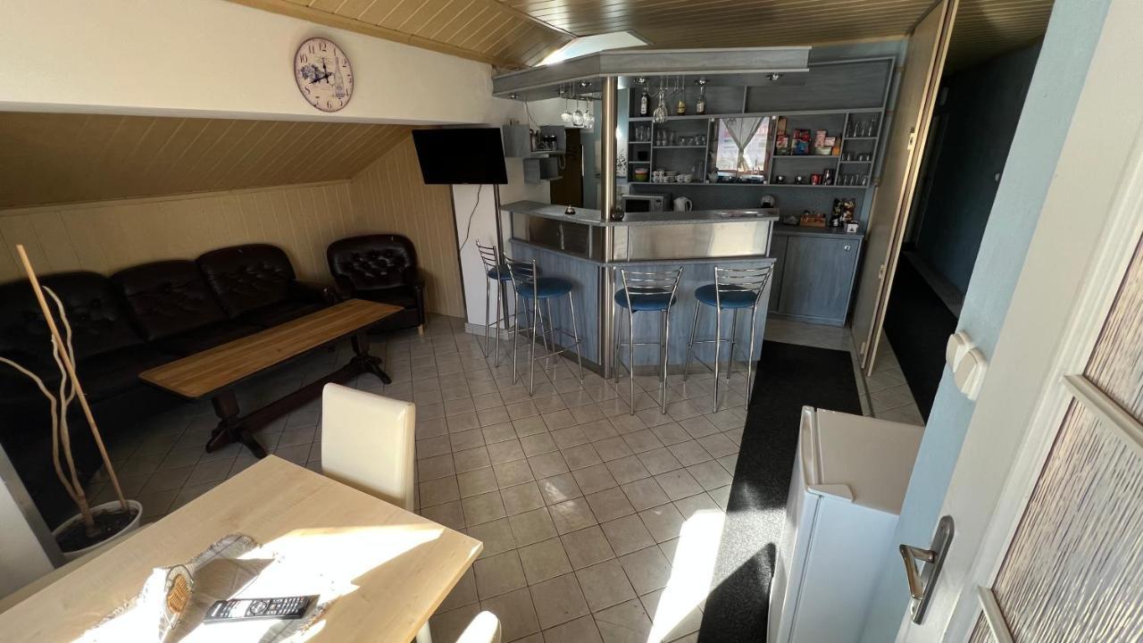 Nice Loft - Presov Lubotice Luaran gambar
