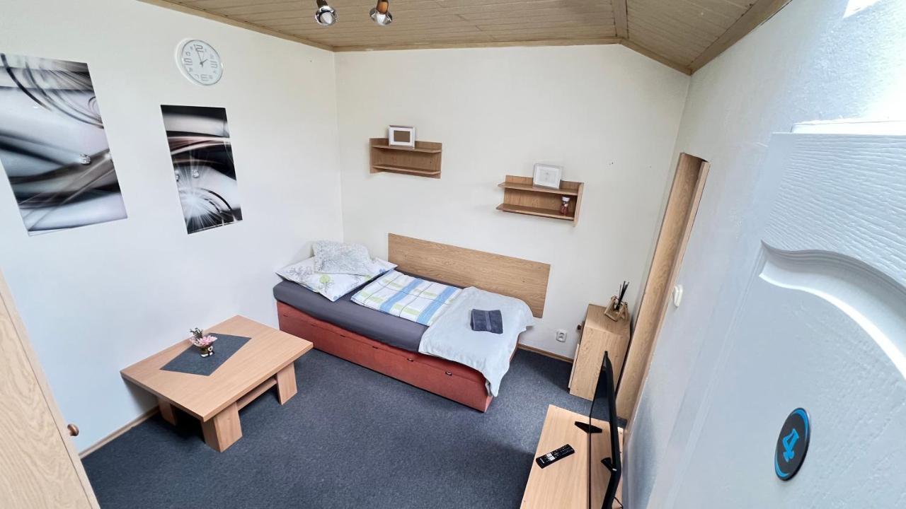 Nice Loft - Presov Lubotice Luaran gambar